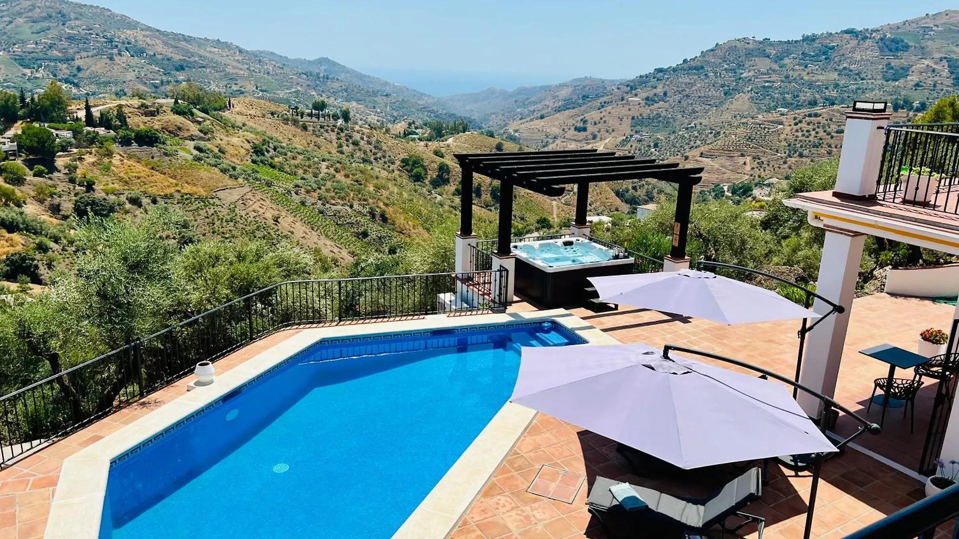 Villa El Dorado B&B And Wellness Компета 0*,