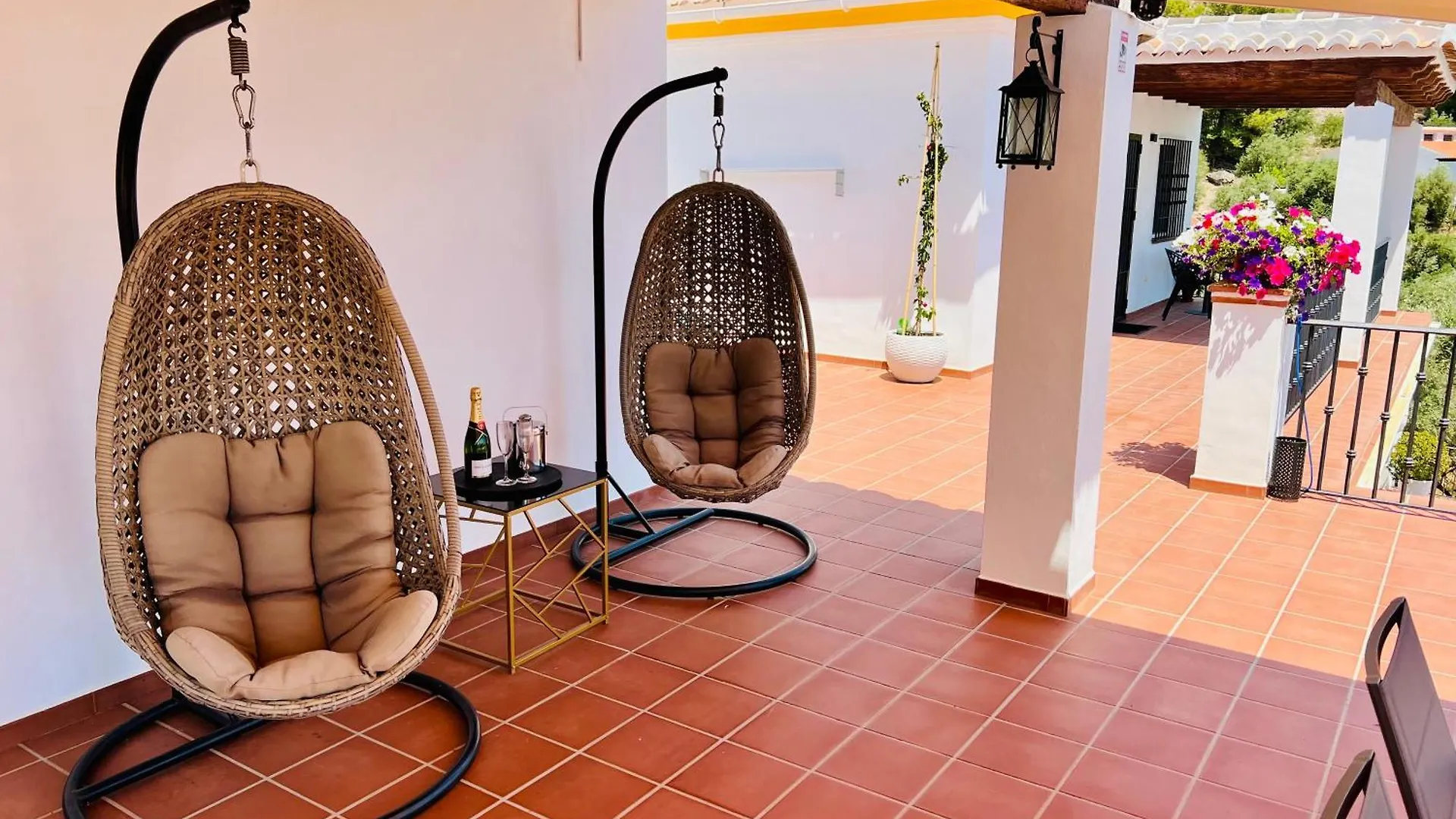 Bed & Breakfast Villa El Dorado B&B And Wellness Cómpeta