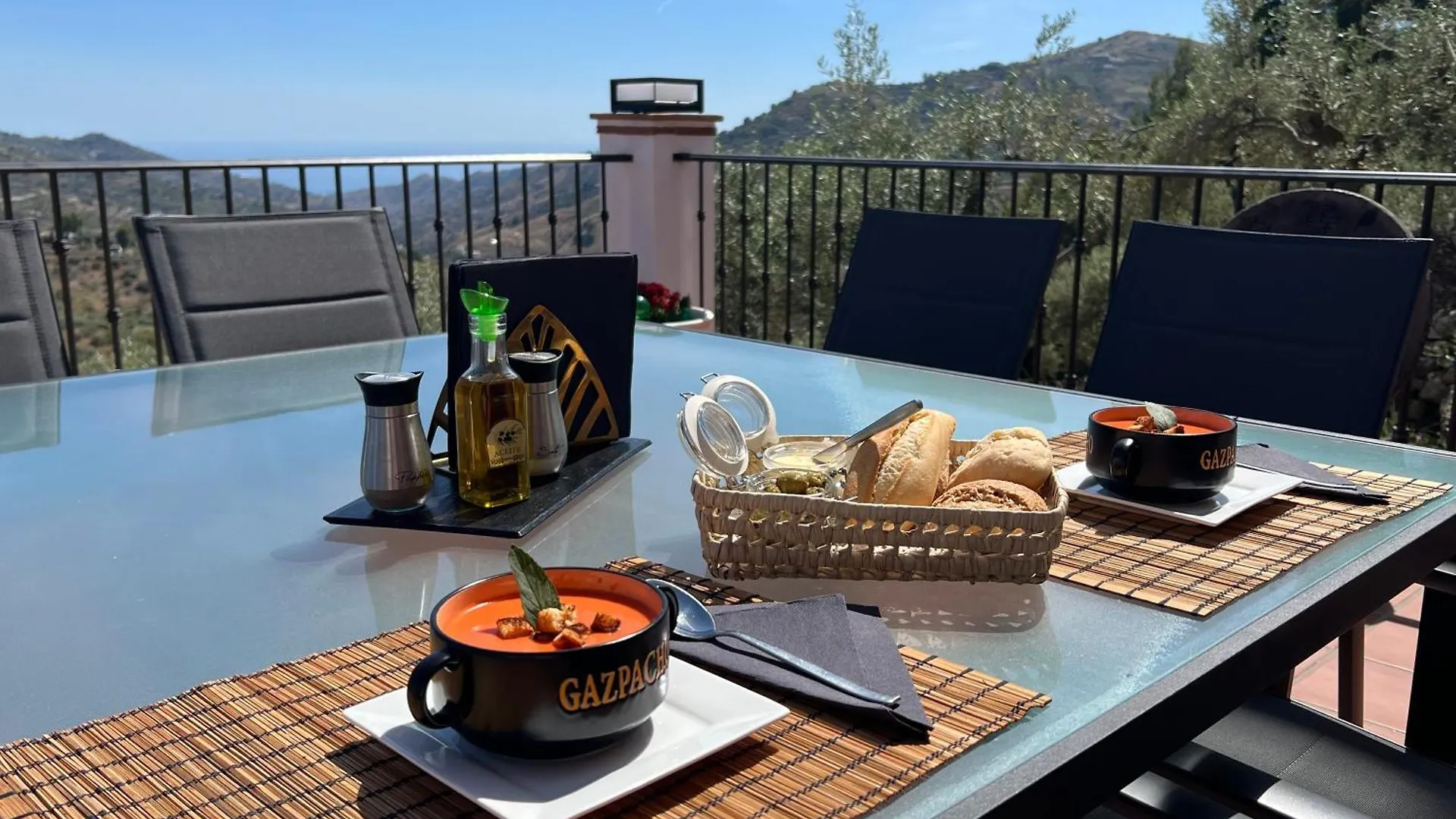 Alojamento de Acomodação e Pequeno-almoço Villa El Dorado B&B And Wellness Cómpeta